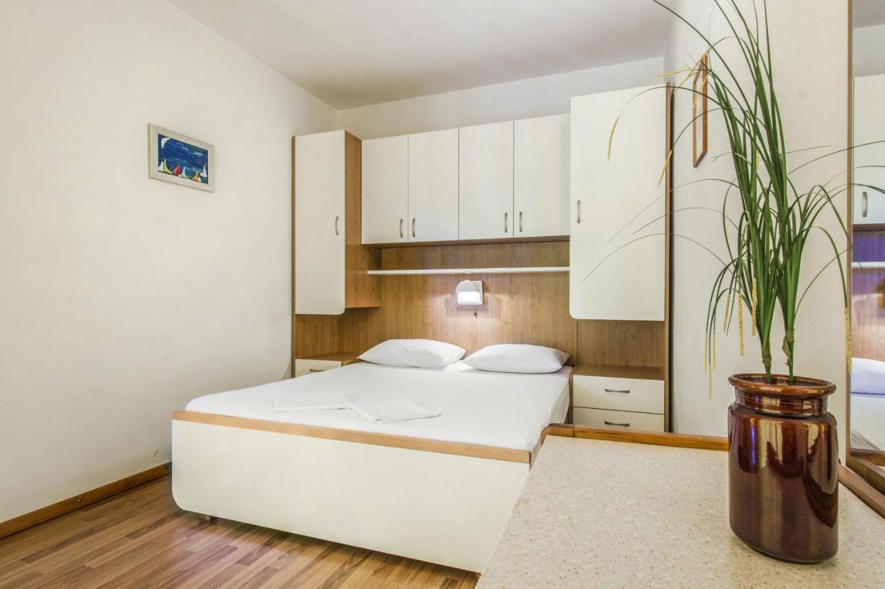 Apartments Konta City Center Vodice Zewnętrze zdjęcie